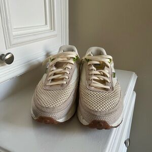 Fila Renno Beige and White Sneakers